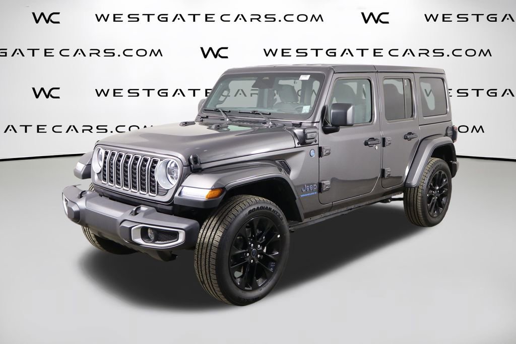 Used 2025 Jeep Wrangler Unlimited Sahara w/ Safety Group image 1