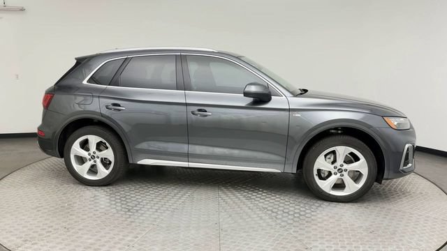 Certified 2023 Audi Q5 2.0T Premium Plus AWD/4WD image 9