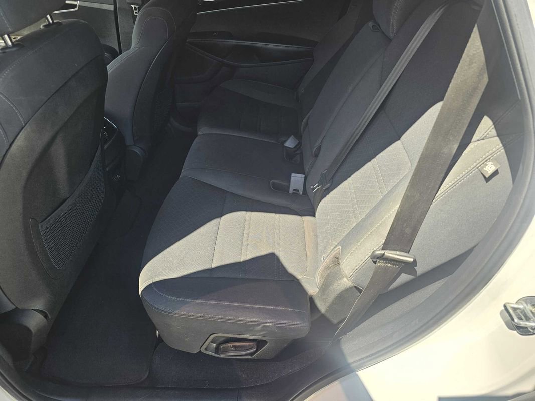 Used 2019 Kia Sorento LX image 13