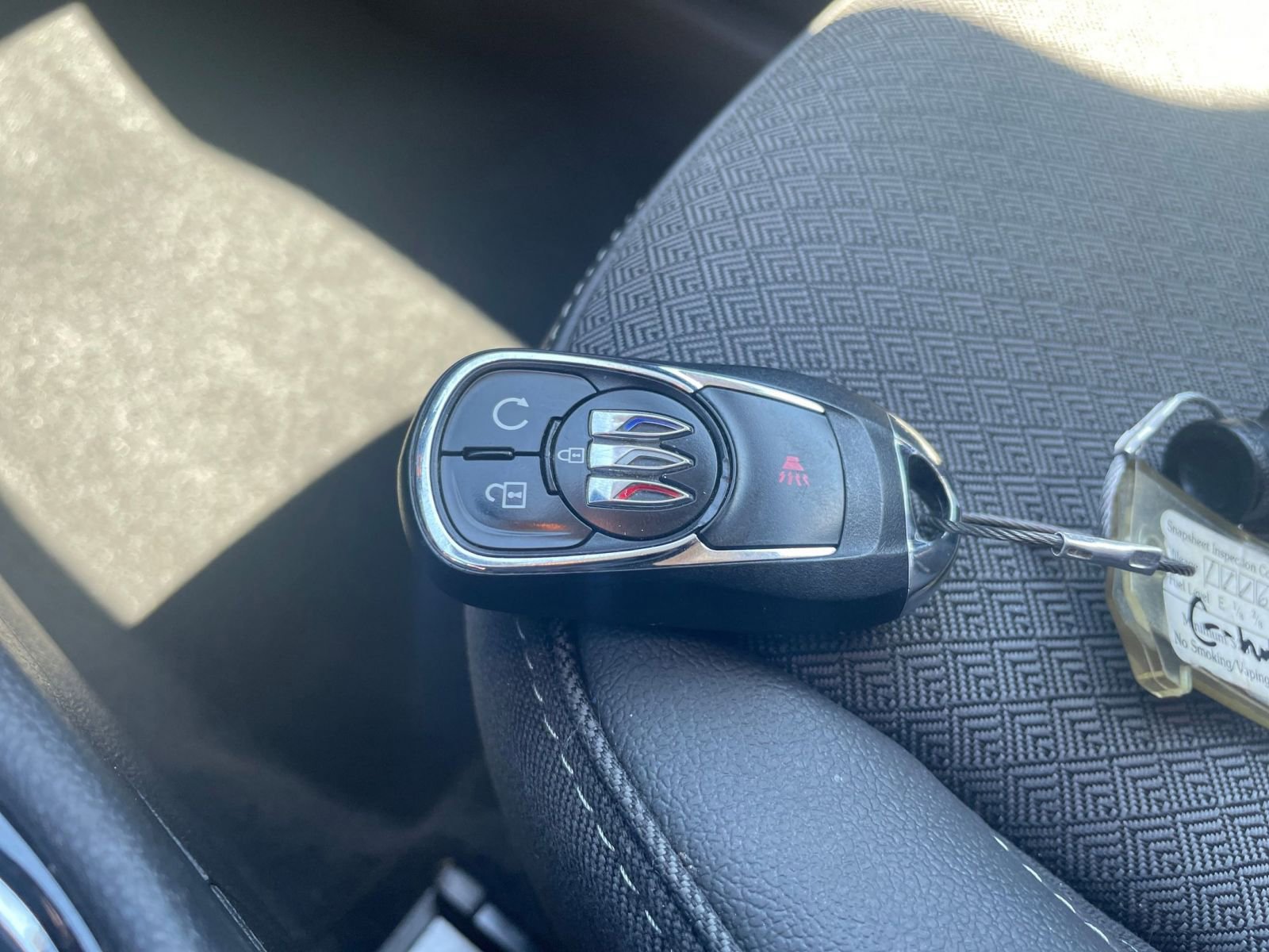 Used 2025 Buick Encore GX Preferred image 21