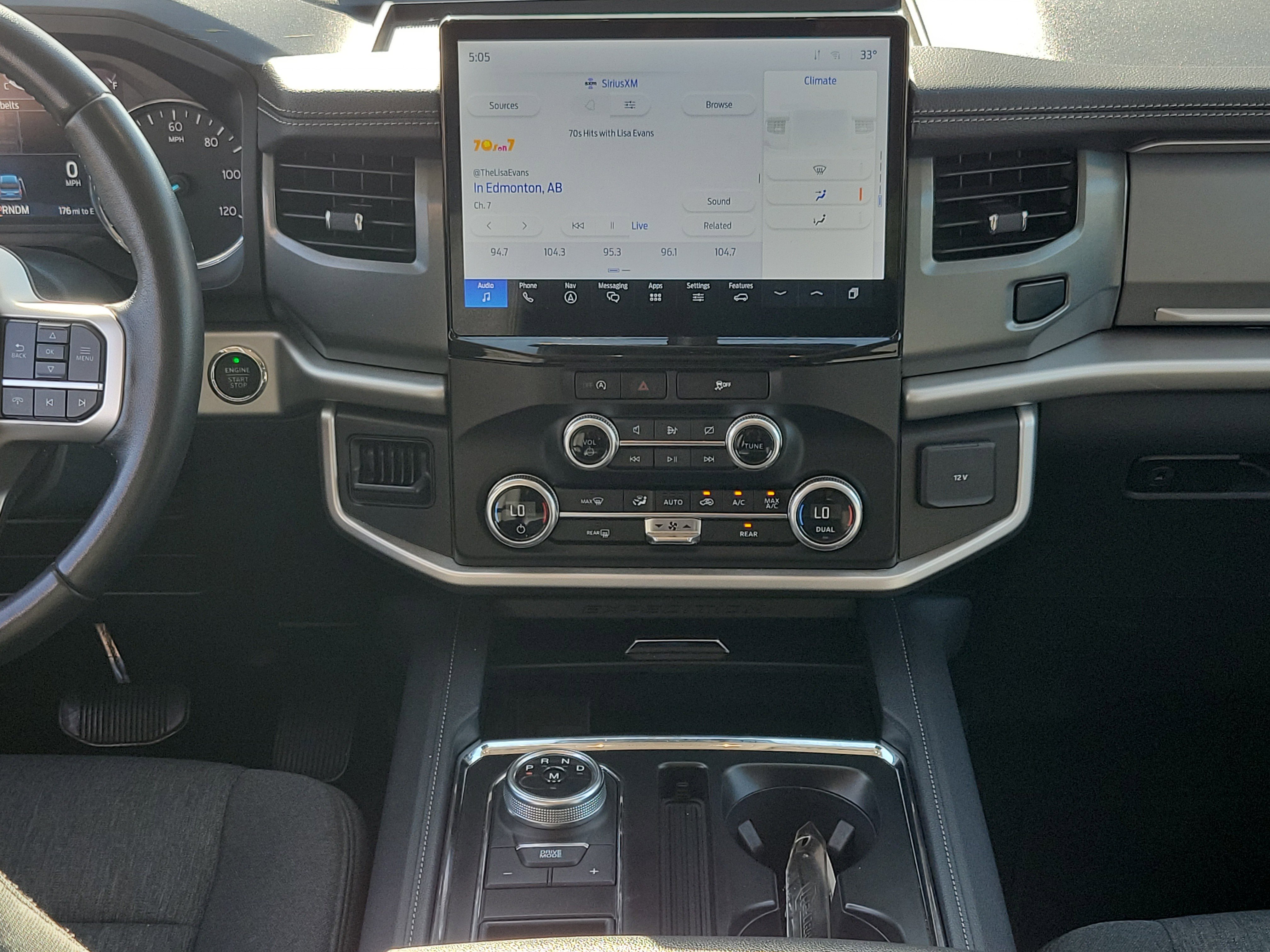 Used 2024 Ford Expedition Max XLT image 31