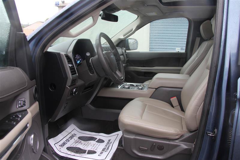 Used 2020 Ford Expedition Max XLT w/ Equipment Group 202A AWD/4WD image 22