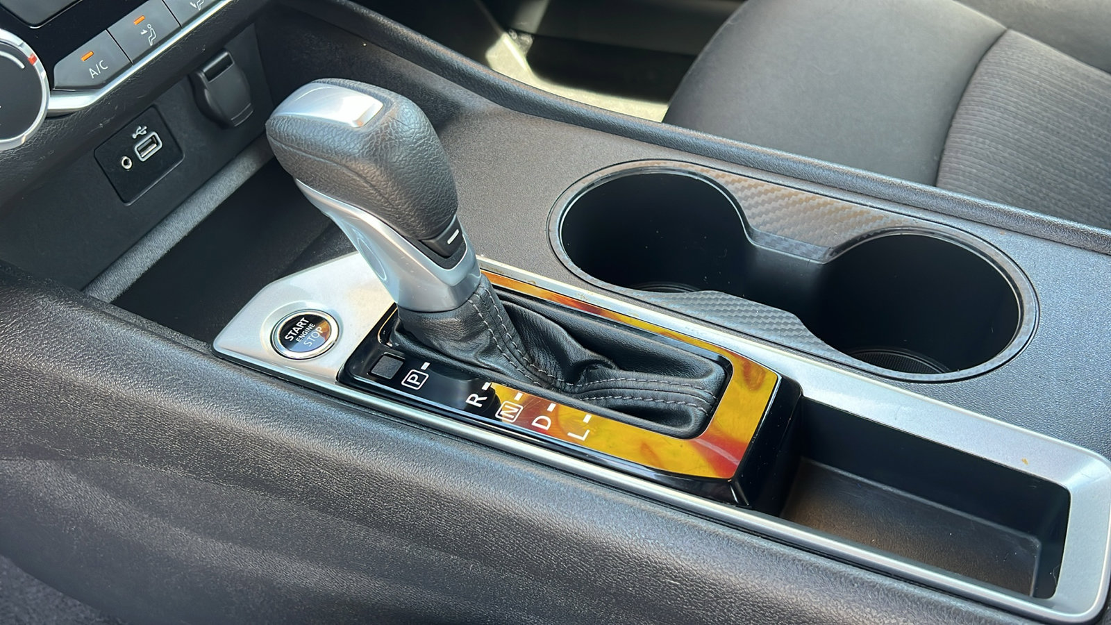 Used 2024 Nissan Altima 2.5 S FWD image 18