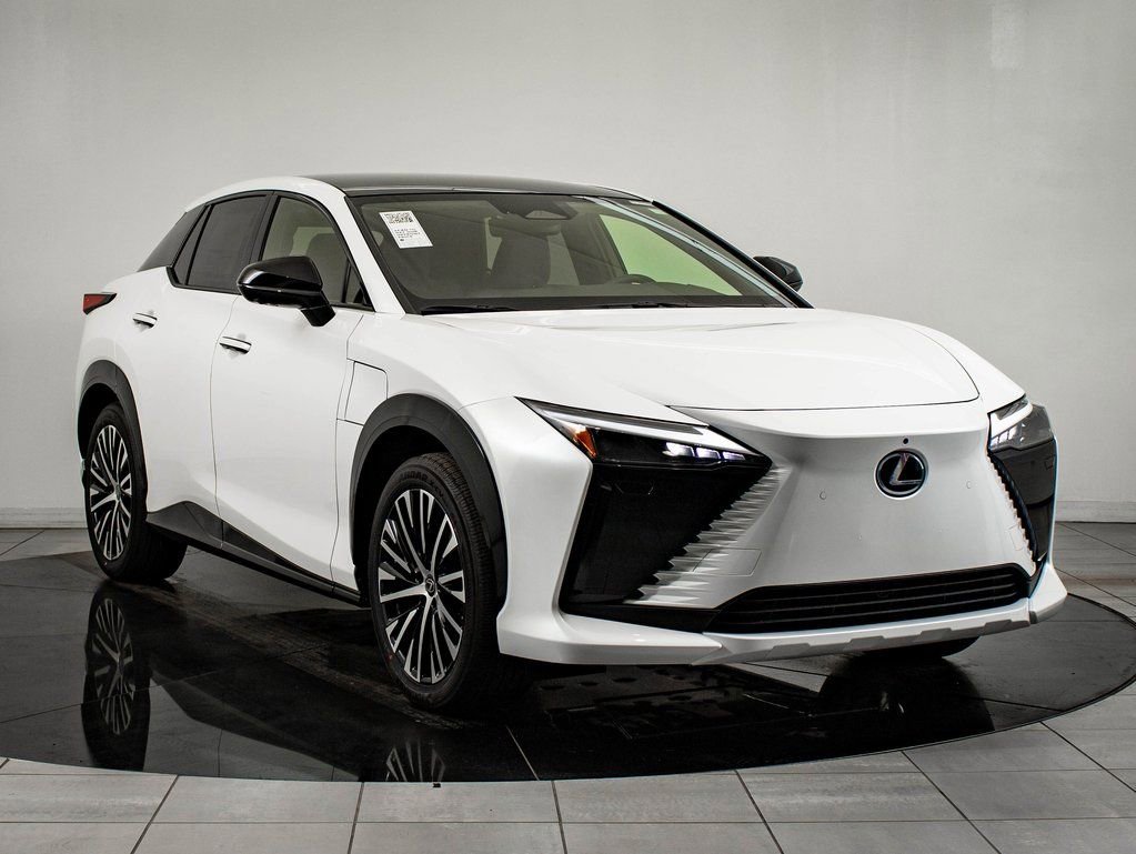 New 2026 Lexus RZ 450e AWD image 5