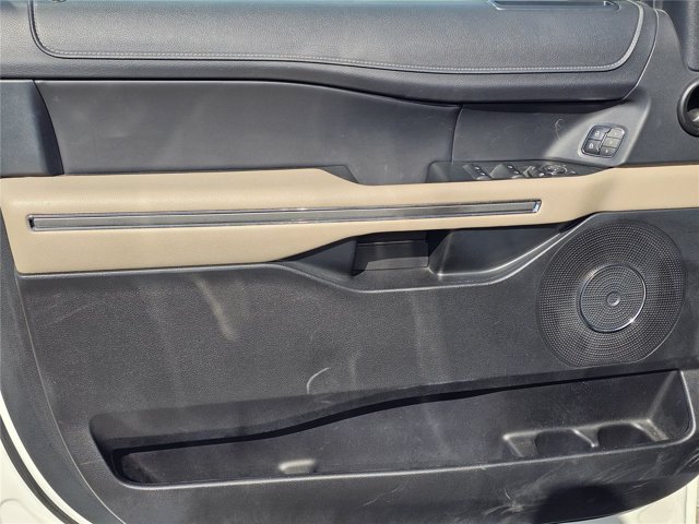 Used 2022 Ford Expedition Max XLT RWD image 31