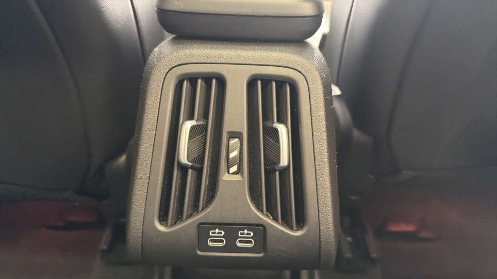Used 2025 BMW X1 xDrive28i AWD/4WD image 19
