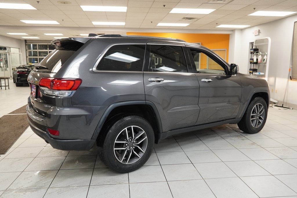 Used 2020 Jeep Grand Cherokee Limited image 13