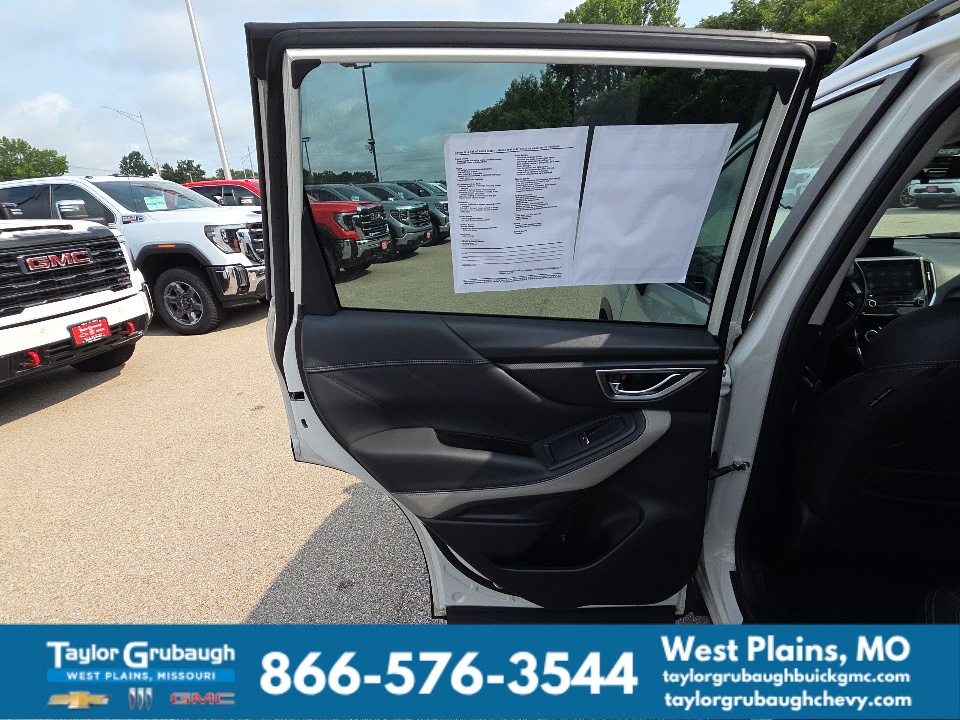 Used 2023 Subaru Forester Limited AWD/4WD image 27