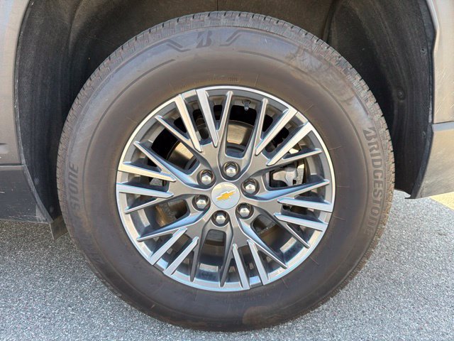 Used 2026 Chevrolet Traverse LT FWD image 23