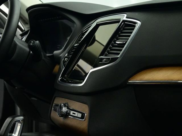 Used 2023 Volvo XC90 B6 Plus w/ Protection Package image 62