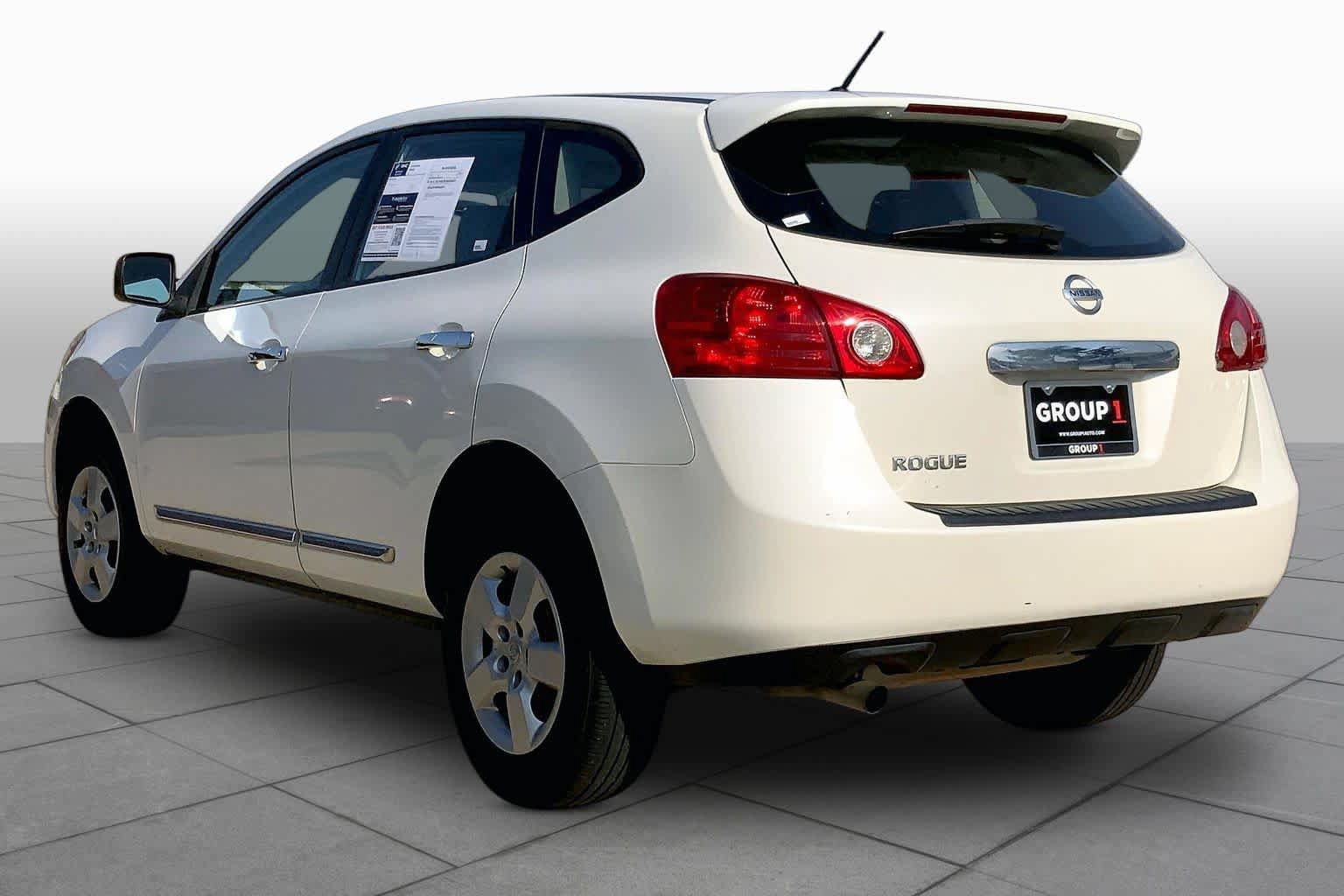 Used 2013 Nissan Rogue S FWD image 11