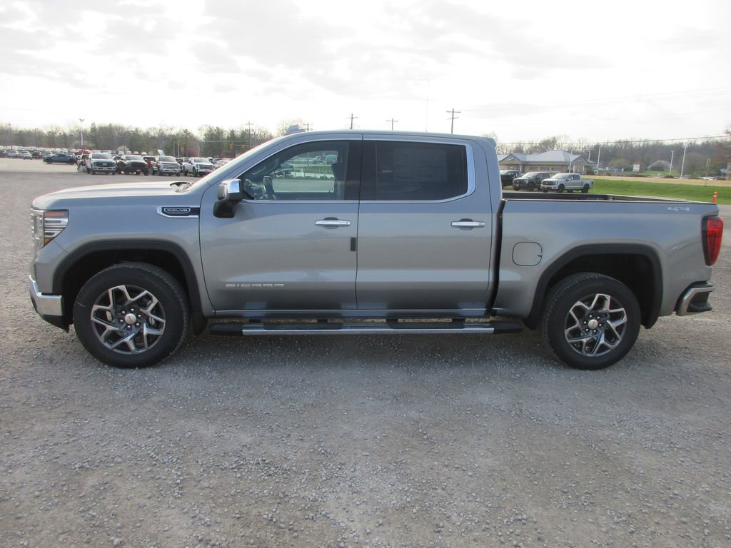 New 2026 GMC Sierra 1500 SLT image 9