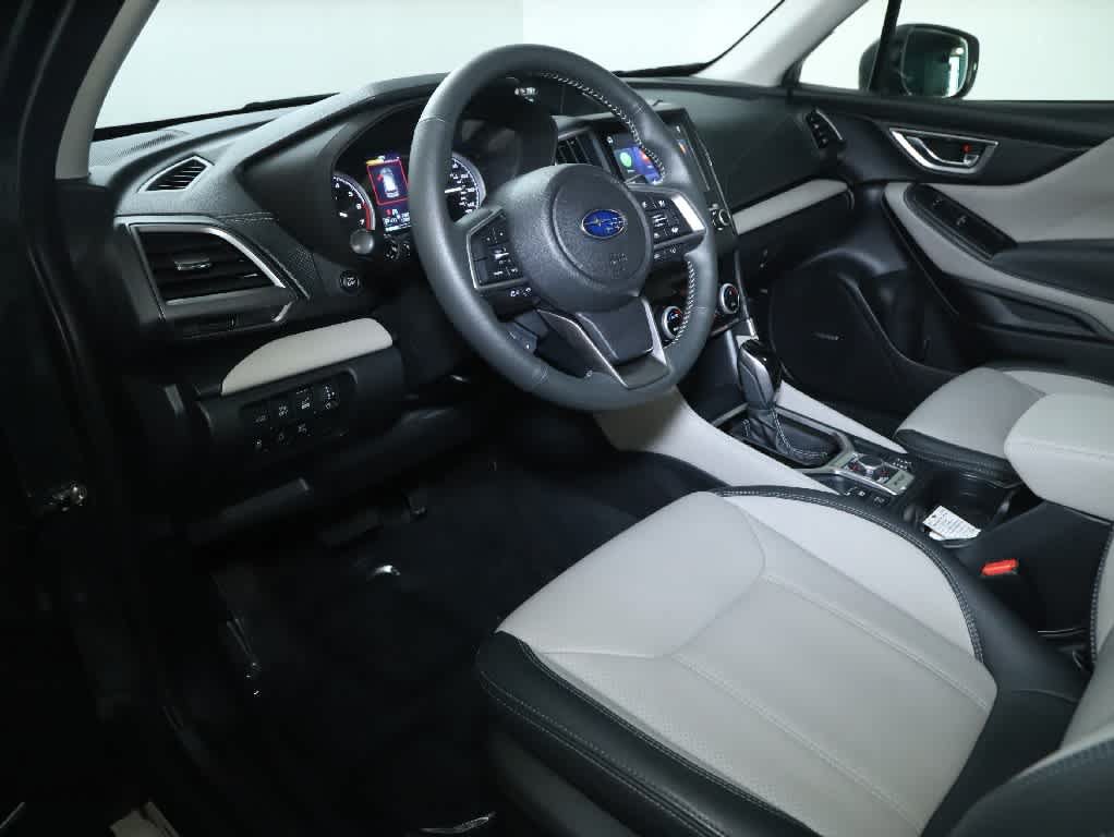 Used 2024 Subaru Forester Limited AWD/4WD image 18
