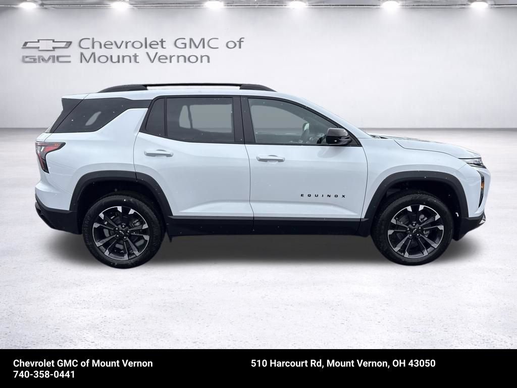New 2026 Chevrolet Equinox RS w/ Convenience Package III FWD image 7