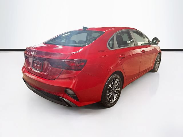 Used 2022 Kia Forte LXS FWD image 7