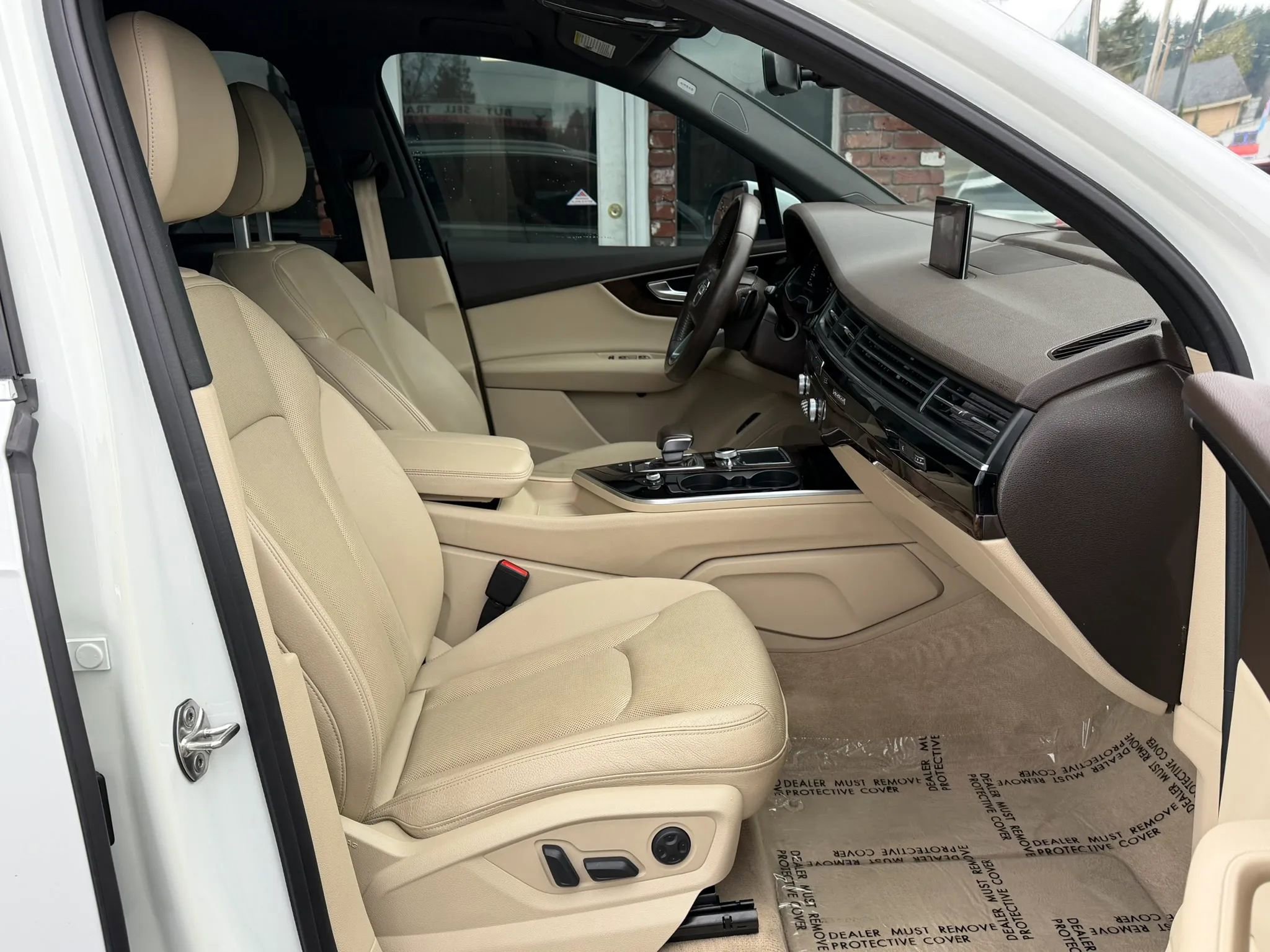 Used 2018 Audi Q7 3.0T Prestige w/ Prestige Package AWD/4WD image 11