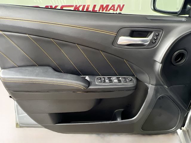 Used 2022 Dodge Charger Scat Pack RWD image 32