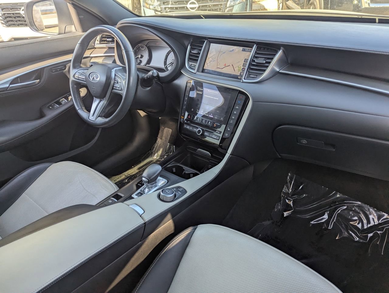 Certified 2023 INFINITI QX55 Essential image 13