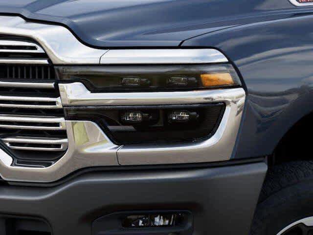 New 2025 RAM 3500 Laramie AWD/4WD image 36