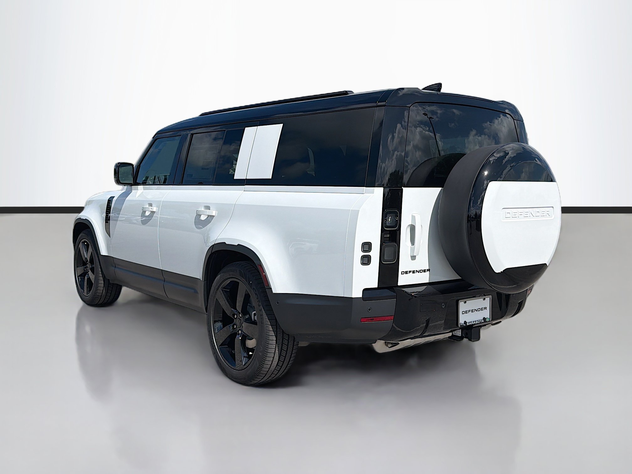 New 2026 Land Rover Defender 130 S AWD/4WD image 3
