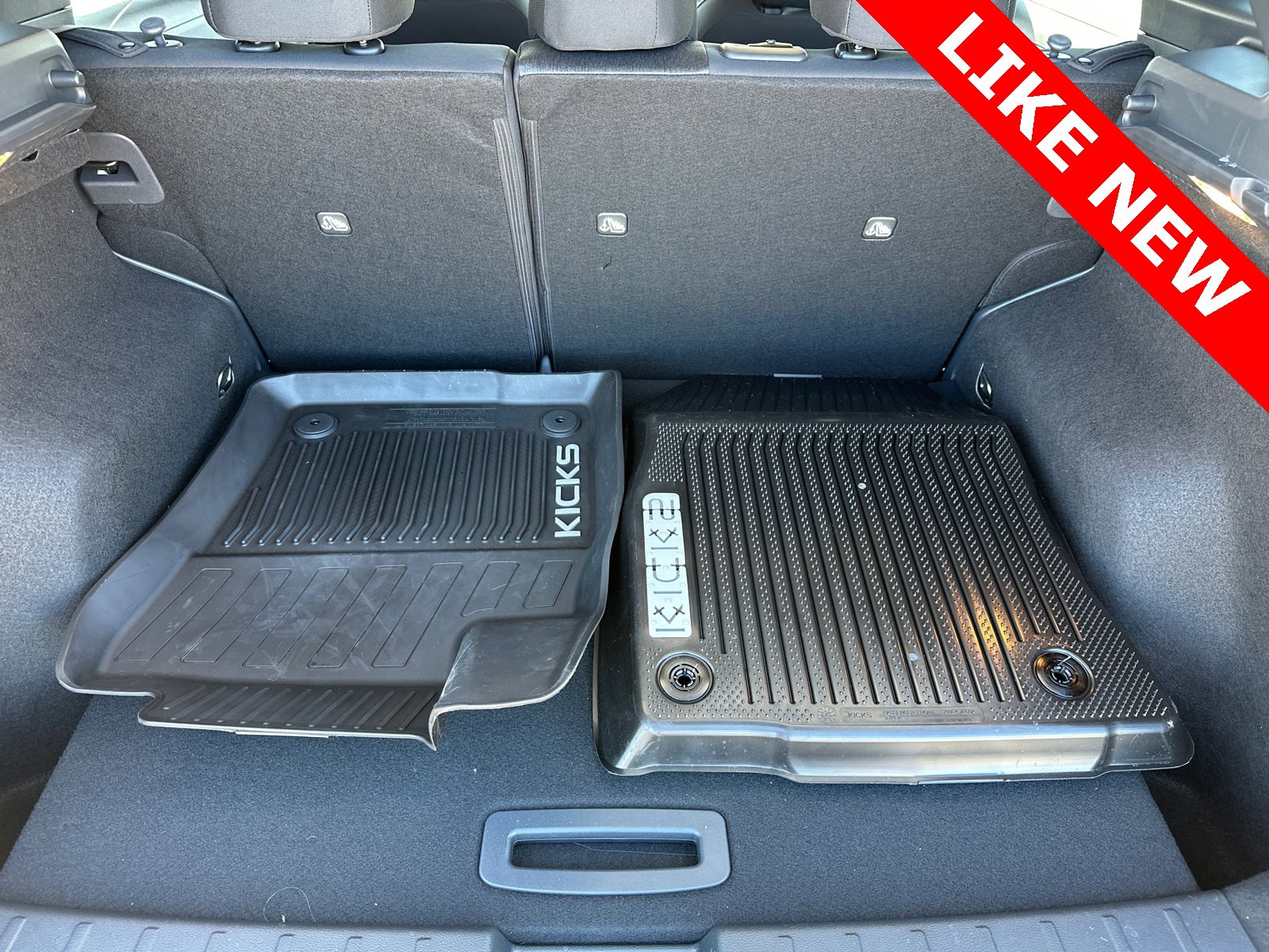 Used 2026 Nissan Kicks SV image 18