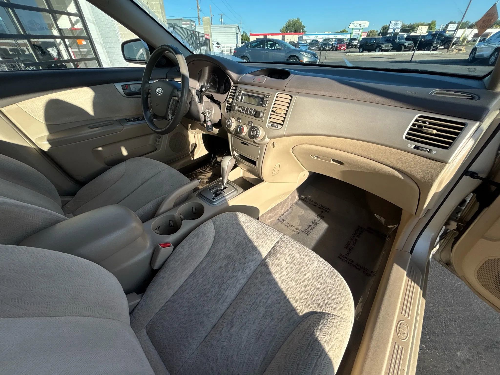 Used 2007 Kia Optima LX image 8