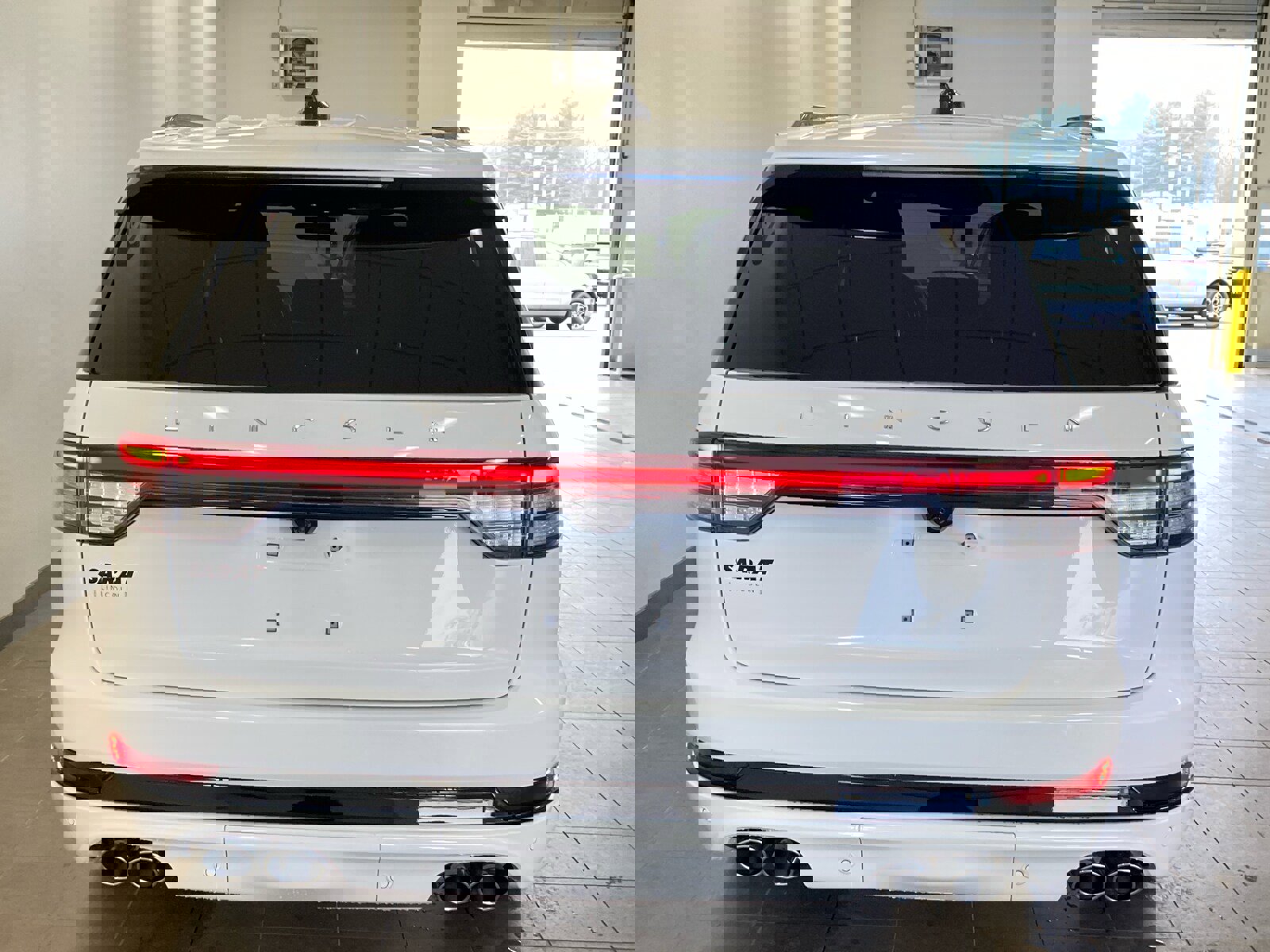 New 2026 Lincoln Aviator Reserve w/ Jet Appearance Package image 6