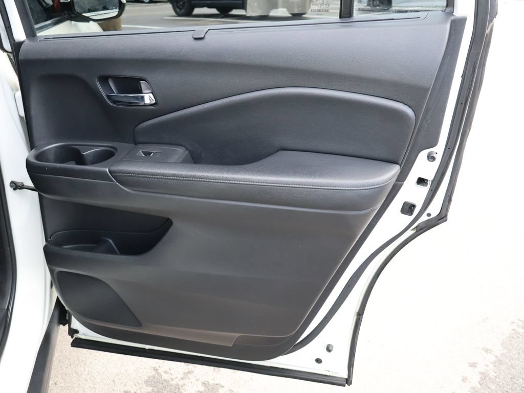 Certified 2017 Honda Pilot Elite image 16