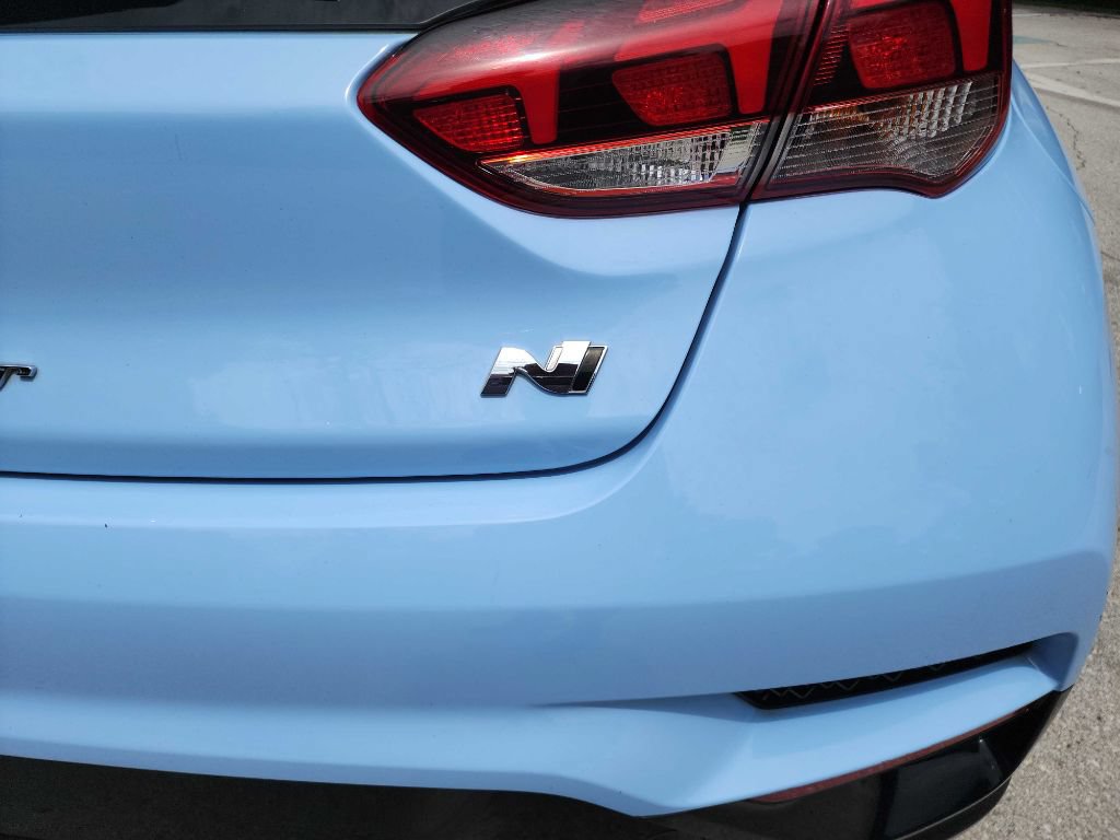 Used 2020 Hyundai Veloster N w/ Performance Package FWD image 6