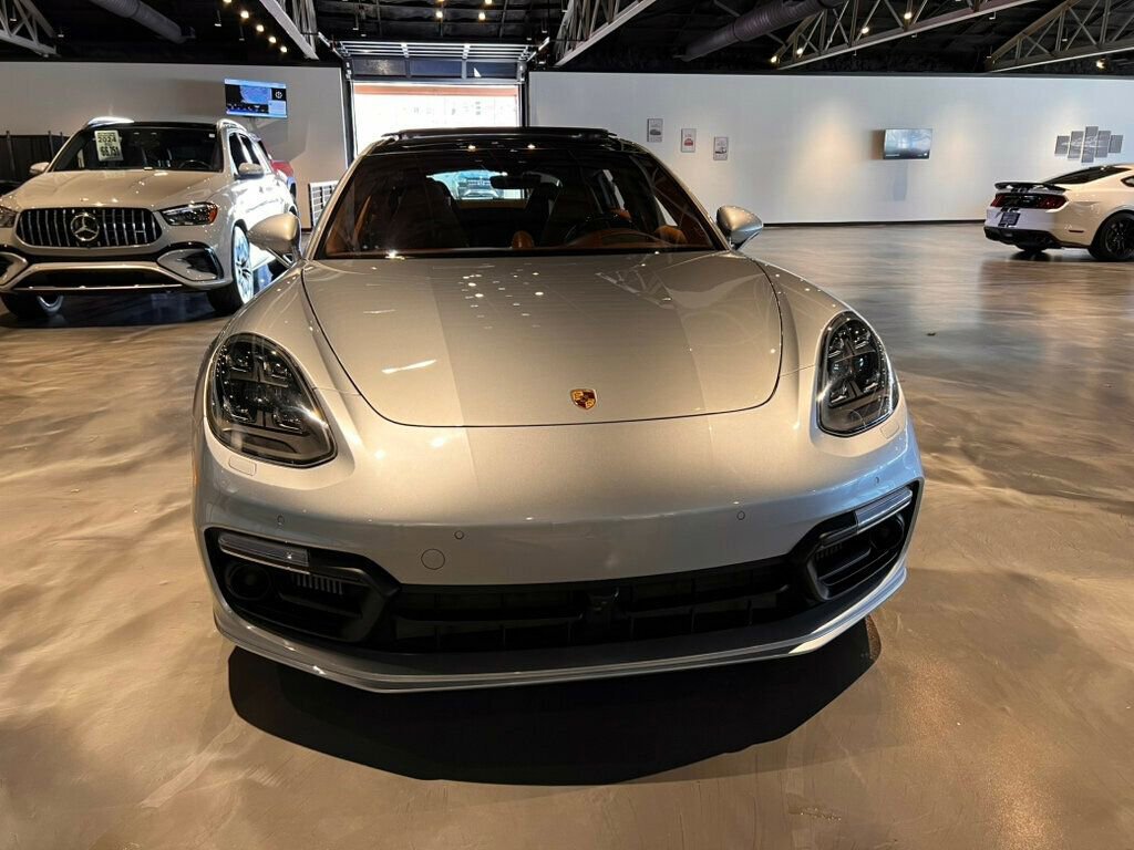 Used 2019 Porsche Panamera Turbo S Executive image 9