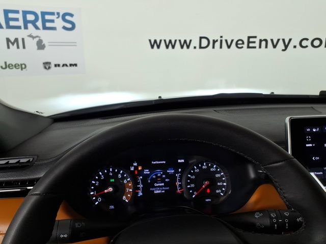 Used 2025 Jeep Compass Limited AWD/4WD image 26
