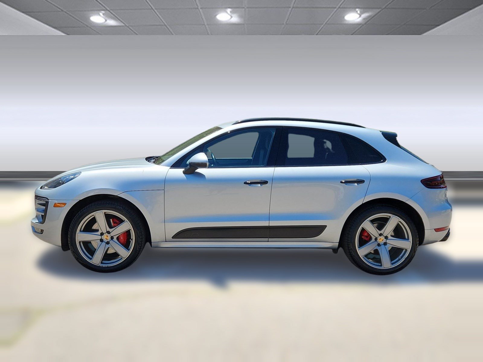Used 2017 Porsche Macan GTS AWD/4WD image 2