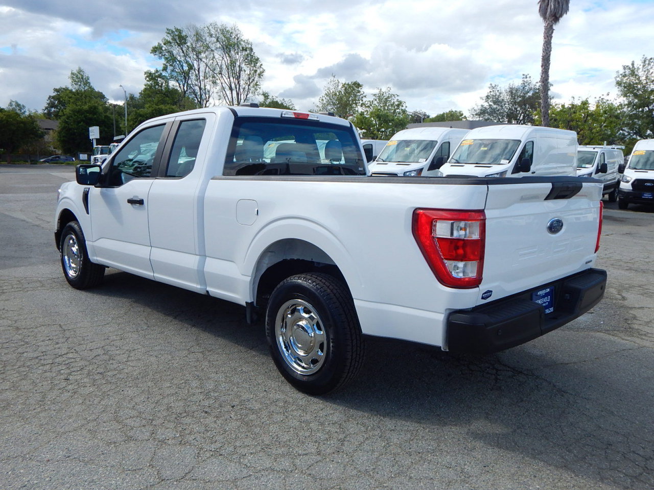 Used 2022 Ford F150 XL w/ Equipment Group 101A High RWD image 6