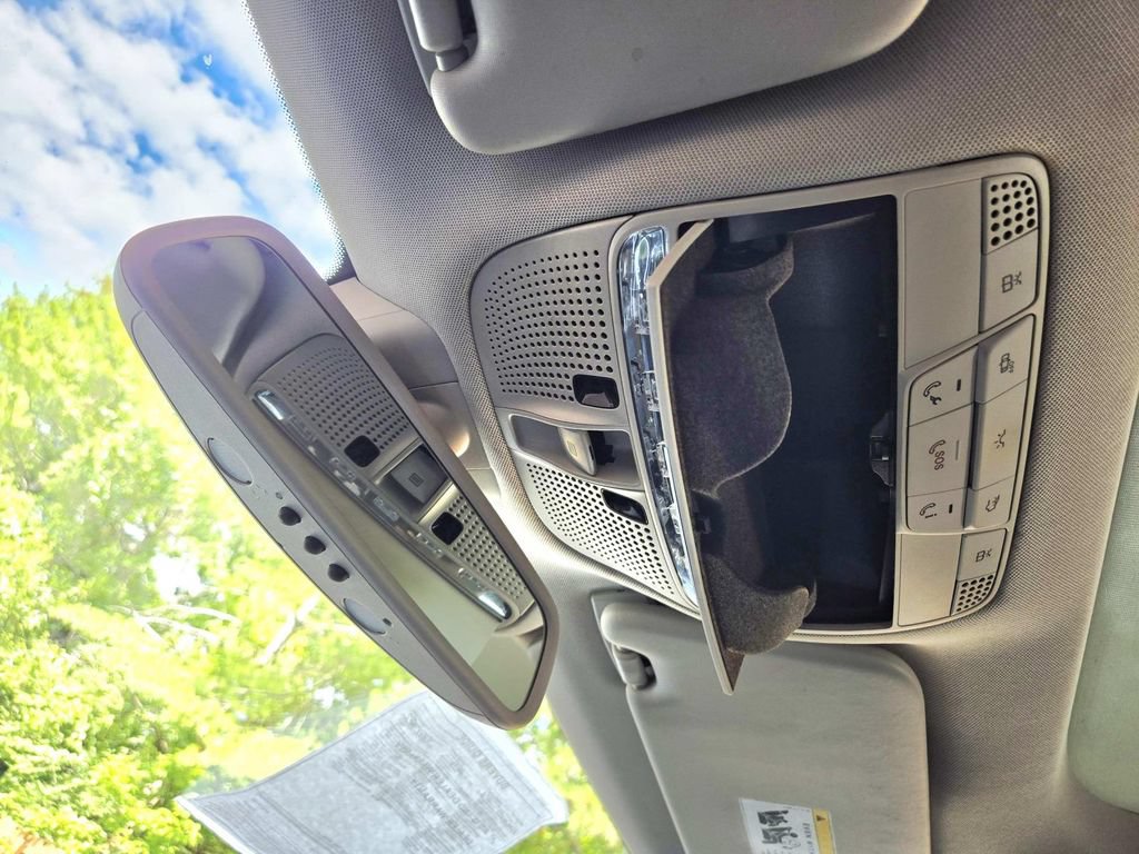 Used 2016 Mercedes-Benz C 300 4MATIC Sedan image 29