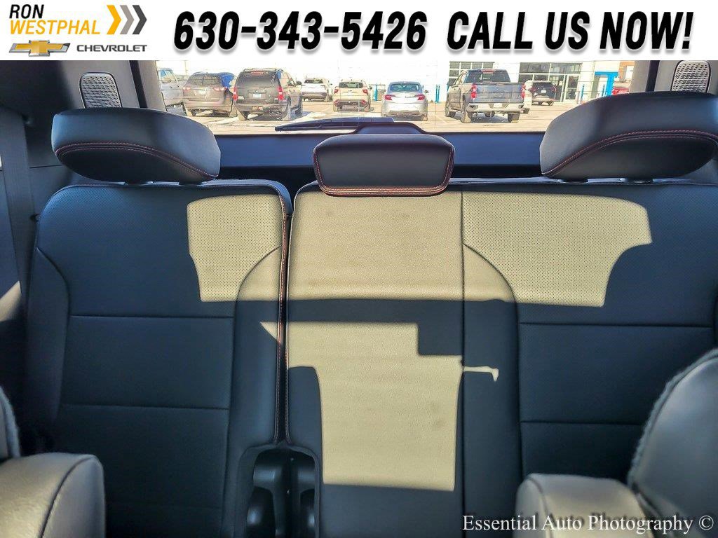 New 2026 Chevrolet Traverse Z71 w/ Driver Confidence Package image 11