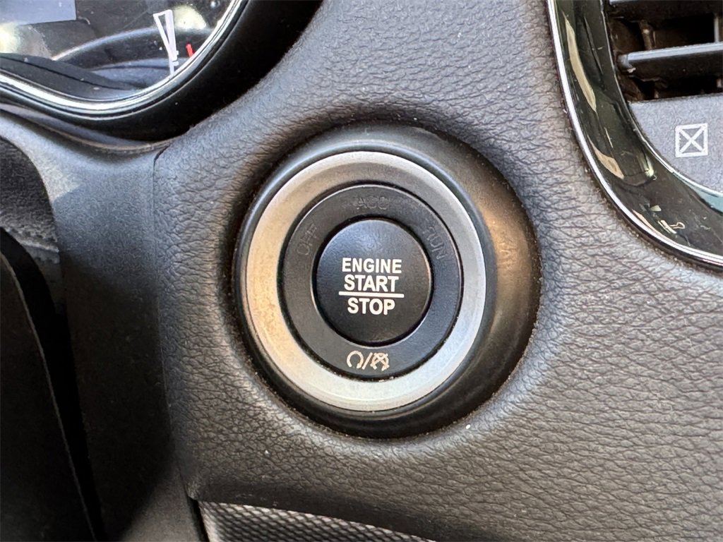 Used 2020 Dodge Durango GT image 14