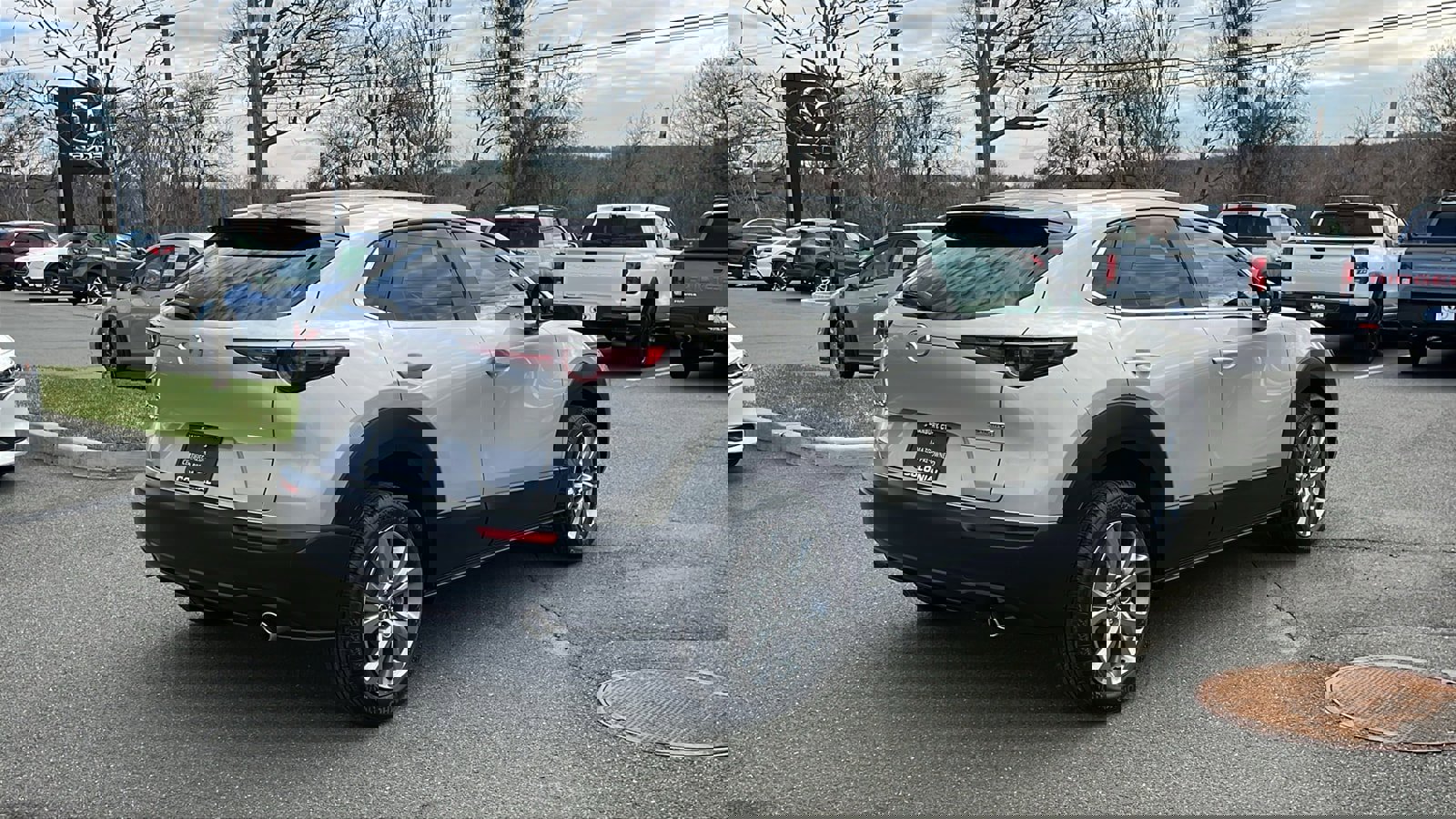 Used 2023 MAZDA CX-30 AWD 2.5 S w/ Select Package image 4