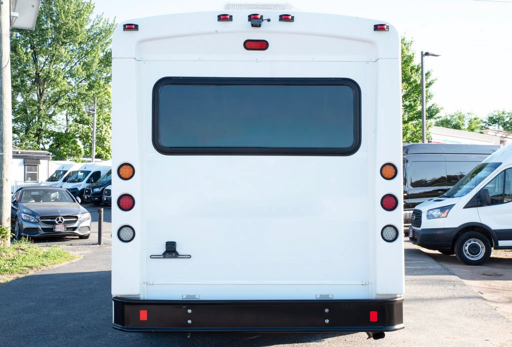 Used 2017 Ford E-450 and Econoline 450 Super Duty w/ Shuttle Bus Prep Package RWD image 10