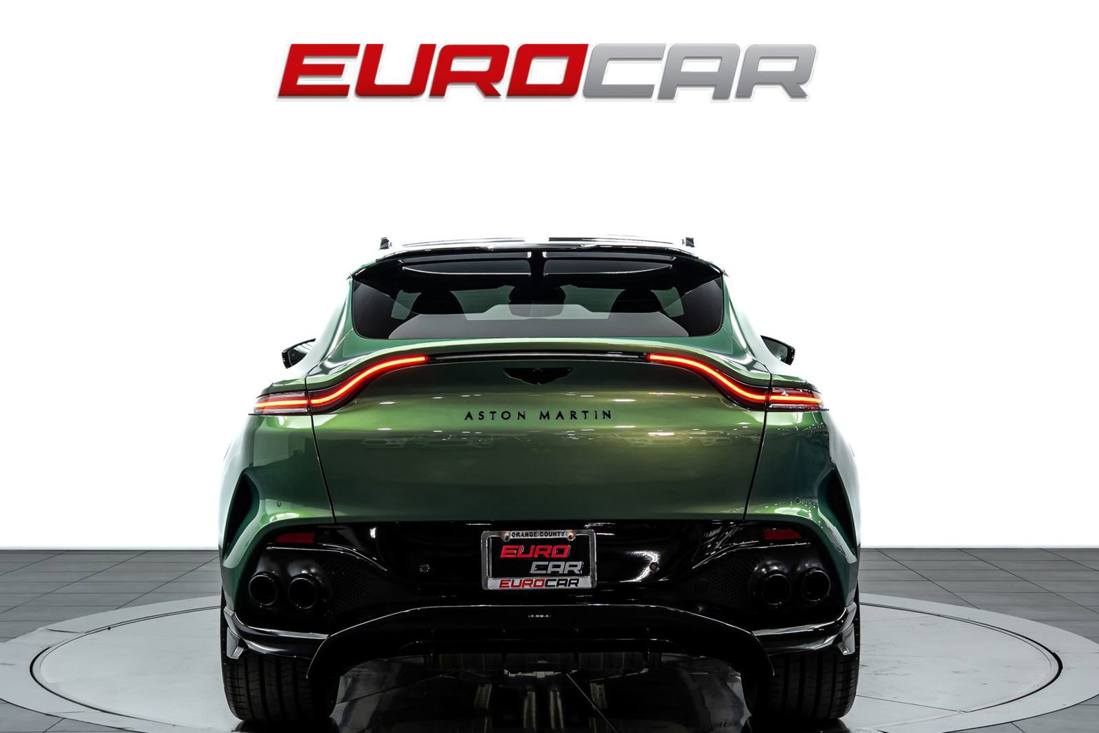 Used 2023 Aston Martin DBX 707 image 4