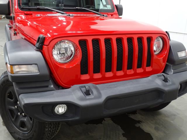 Used 2023 Jeep Wrangler Sport image 45