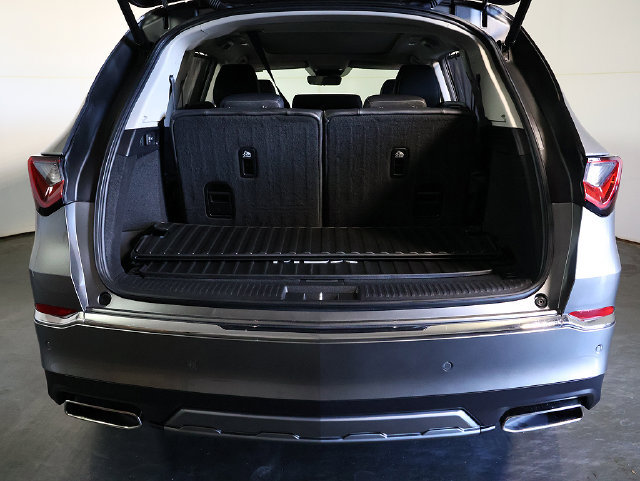 Certified 2026 Acura MDX w/ Technology Package AWD/4WD image 30
