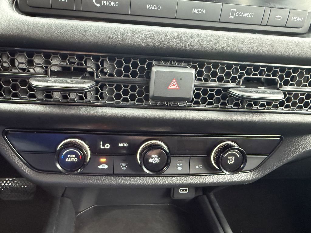 Used 2025 Honda HR-V LX image 15