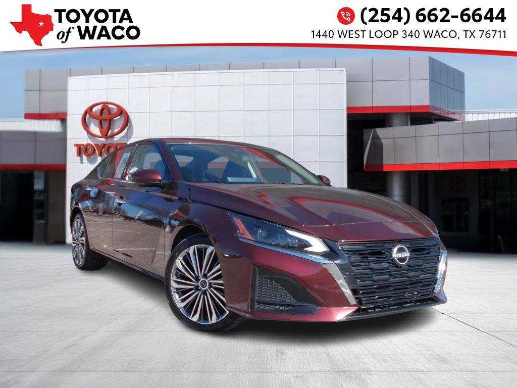 Used 2024 Nissan Altima 2.5 SL