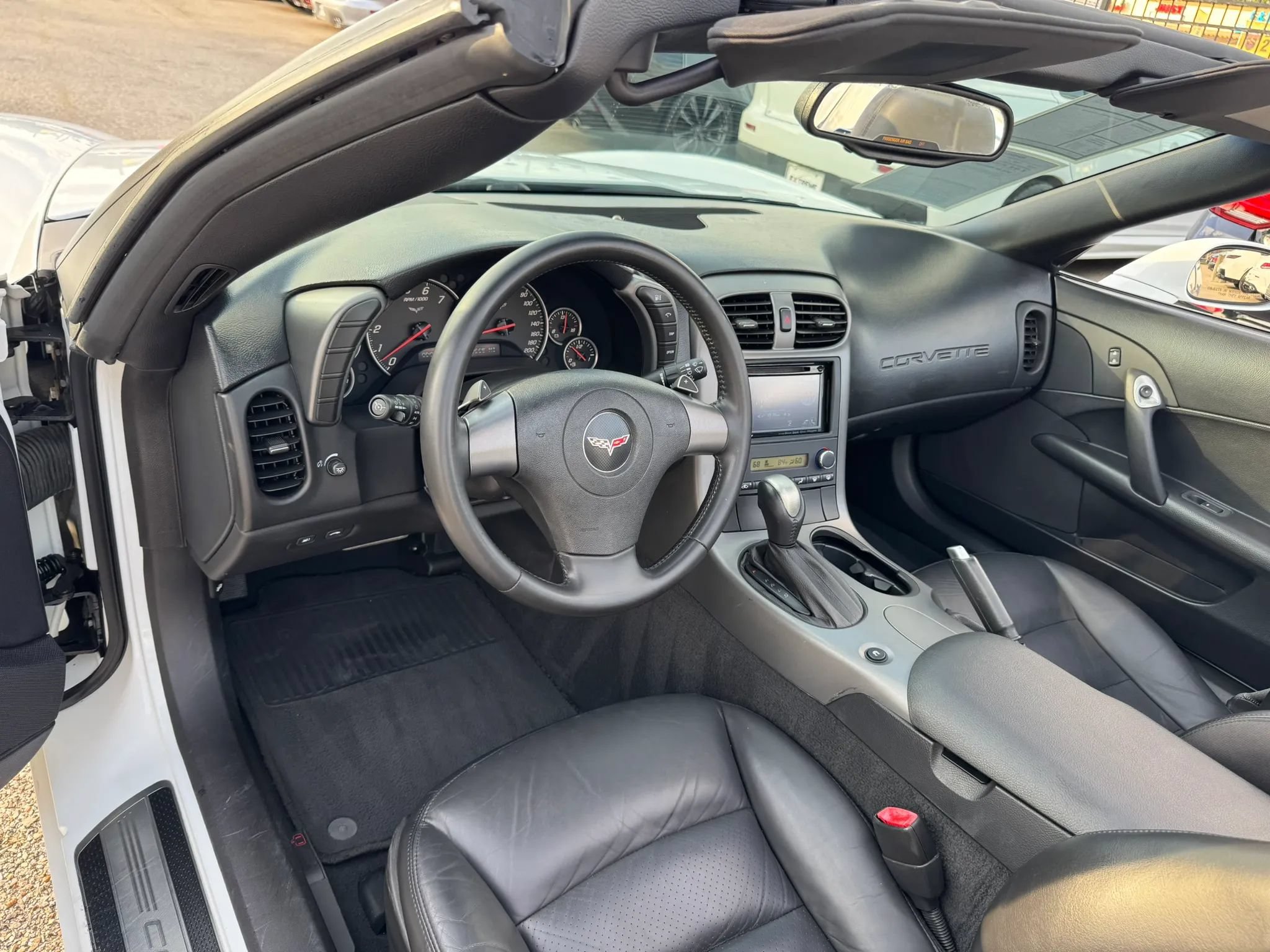 Used 2007 Chevrolet Corvette Convertible RWD image 21