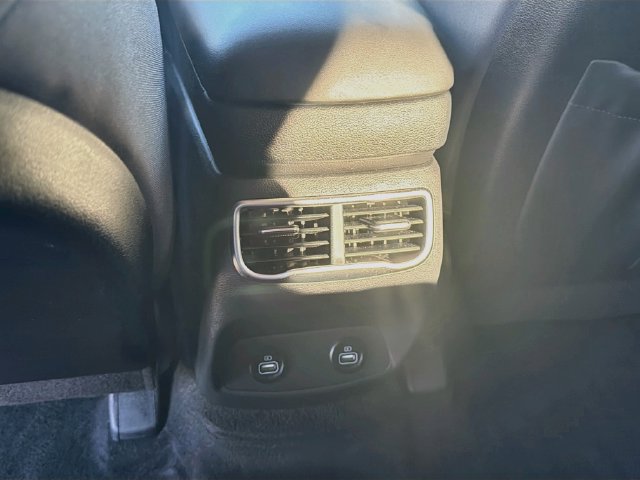 Used 2023 Hyundai Santa Fe SEL w/ Cargo Package FWD image 26