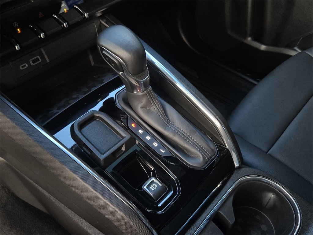 Used 2024 GMC Canyon Elevation w/ Elevation Premium Package image 18