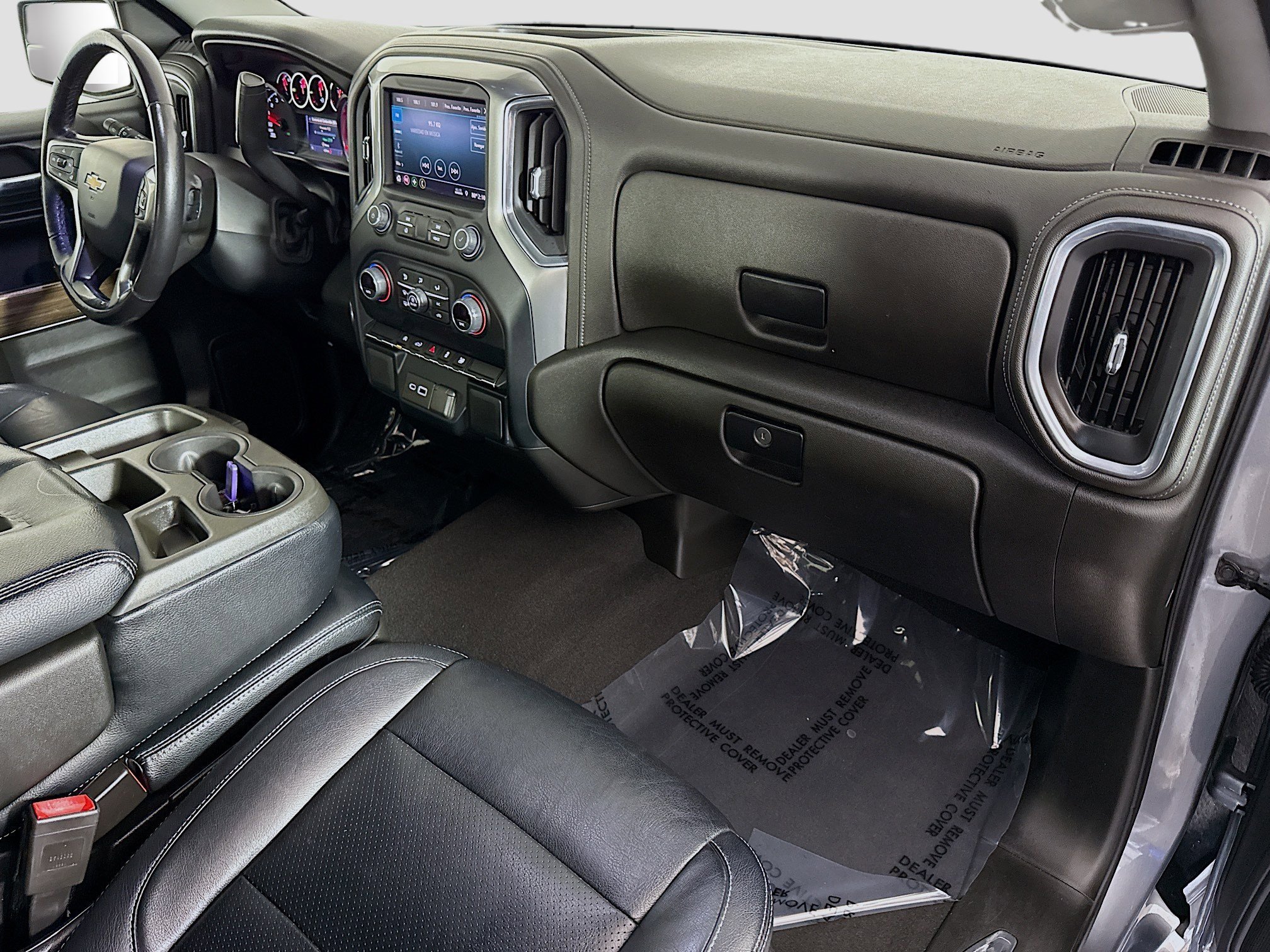 Used 2022 Chevrolet Silverado 1500 LT image 29