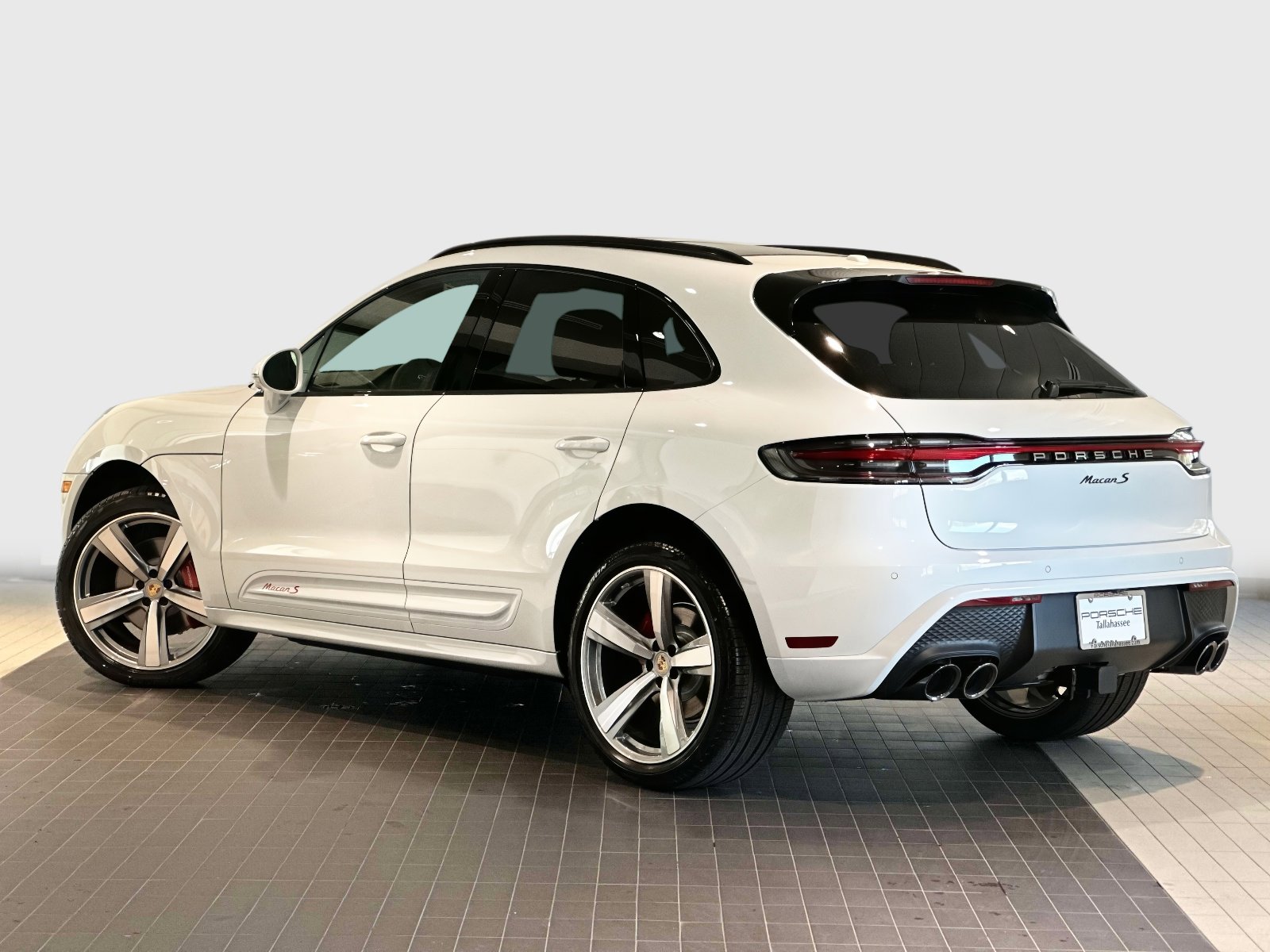 New 2026 Porsche Macan S image 3