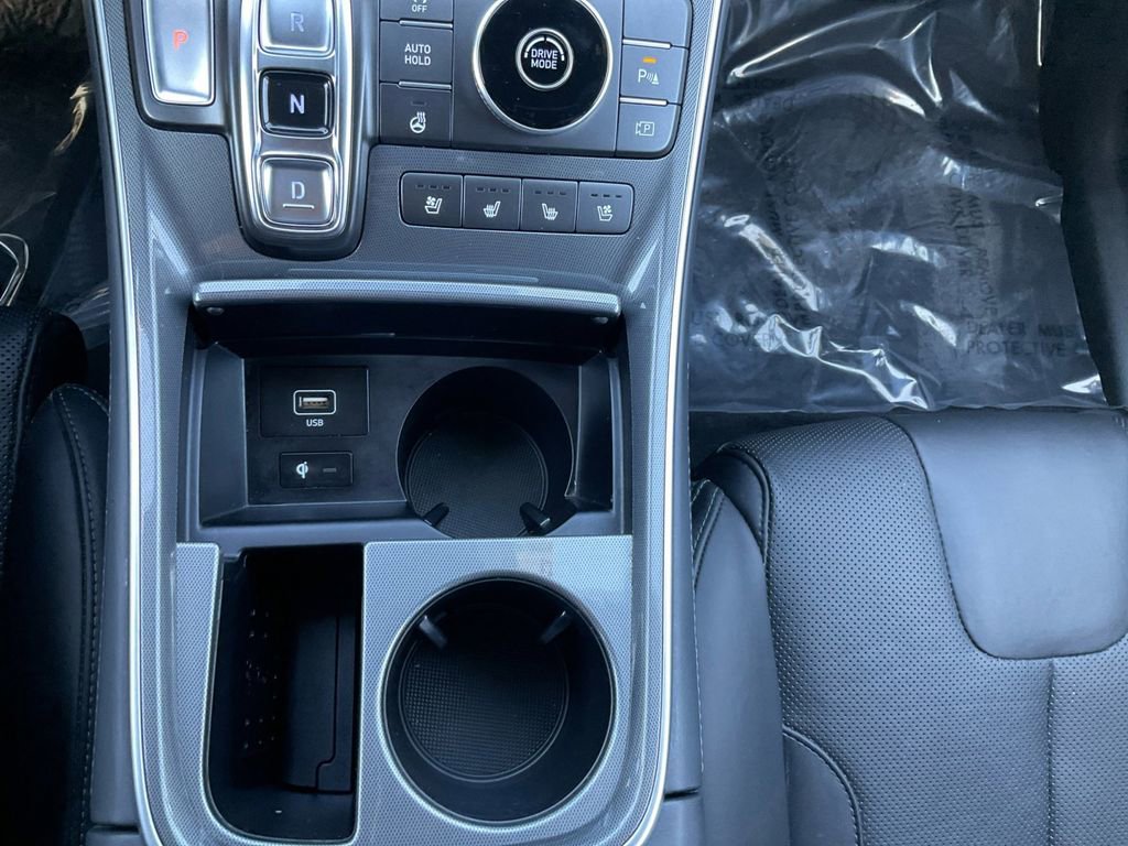 Used 2023 Hyundai Santa Fe Calligraphy image 23