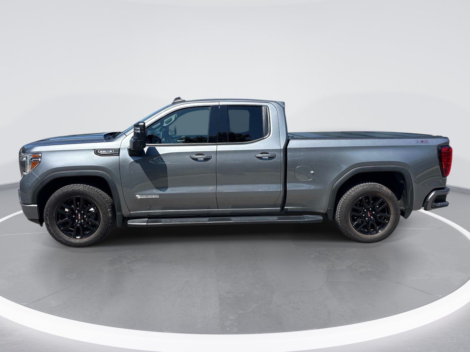 Used 2021 GMC Sierra 1500 Elevation w/ X31 Off-Road Package AWD/4WD image 5